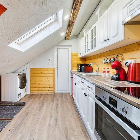 Sofia Folklore Life Apartment ภายนอก รูปภาพ