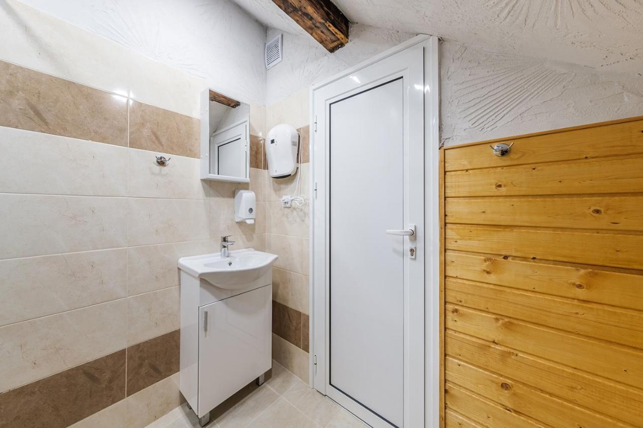 Sofia Folklore Life Apartment ภายนอก รูปภาพ